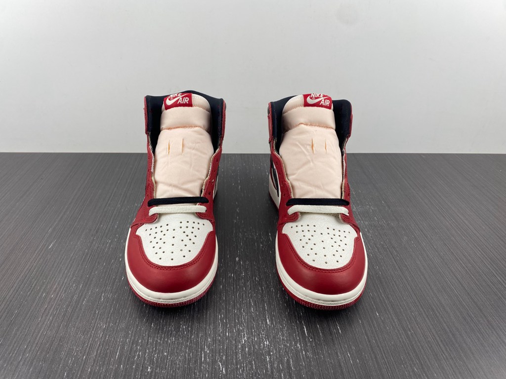 AIR JORDAN 1